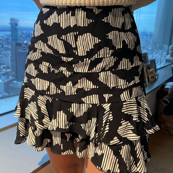 NWOT Reiss Cadence Printed Mini Skirt - Picture 4 of 6